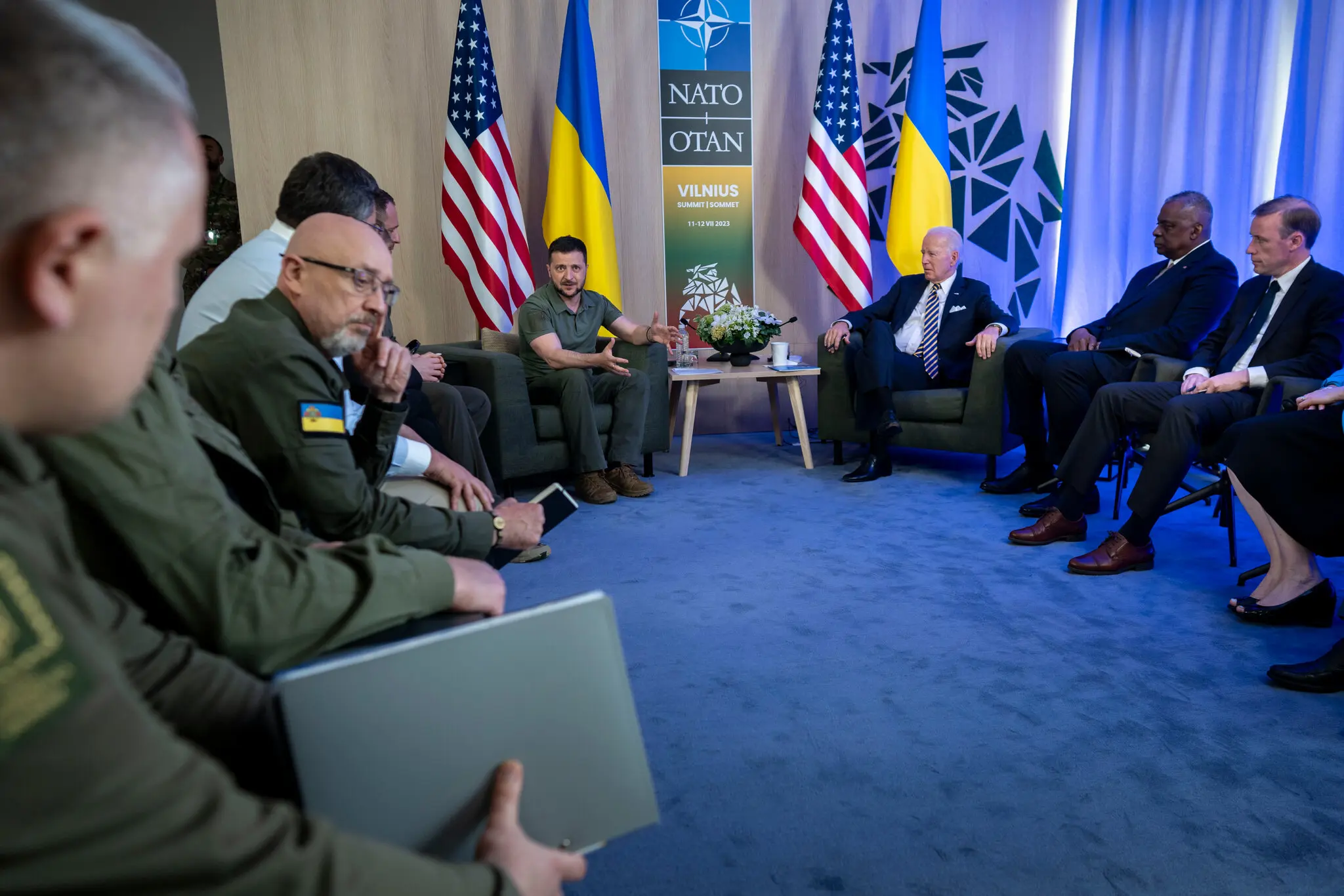 Зеленський, Байден і низка американських чиновників з національної безпеки